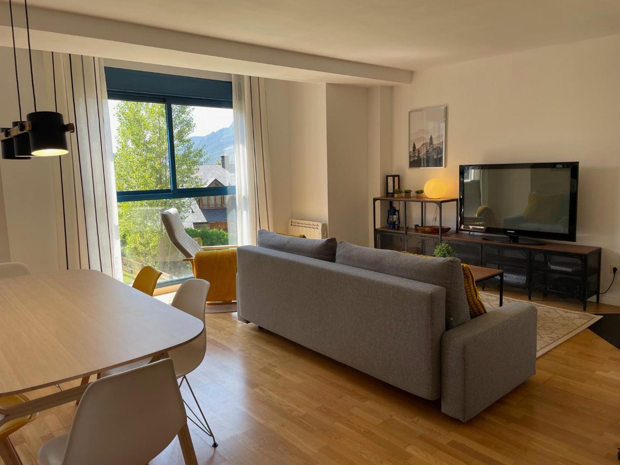 Ventanal De Saras Petfriendly Garaje Trastero Y Chimenea - Arafita Apartamentos Panticosa Exteriör bild